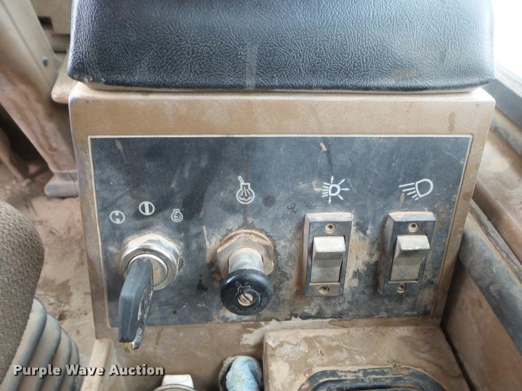 image for item DA7611 1992 Caterpillar 950F wheel loader