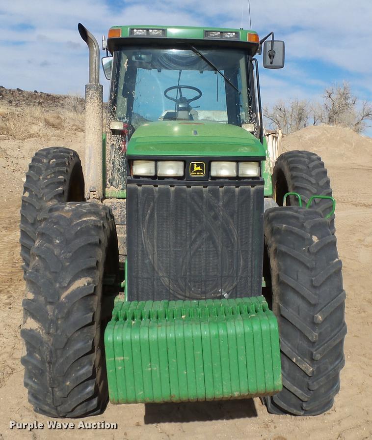 image for item DA7612 1998 John Deere 8400 MFWD tractor