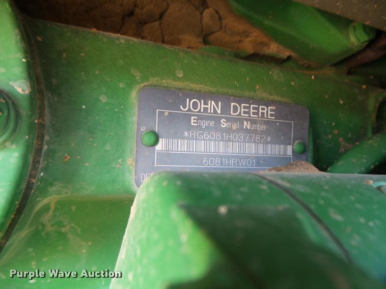 image for item DA7612 1998 John Deere 8400 MFWD tractor