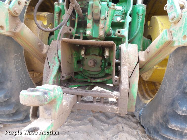 image for item DA7612 1998 John Deere 8400 MFWD tractor