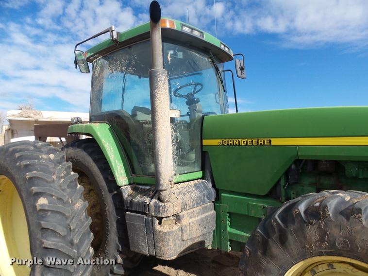 image for item DA7612 1998 John Deere 8400 MFWD tractor
