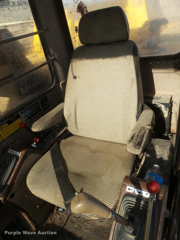 image for item DA7613 1991 John Deere 892D LC excavator