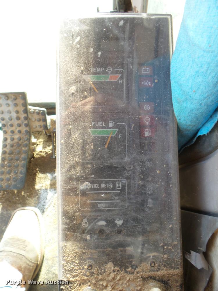 image for item DA7613 1991 John Deere 892D LC excavator