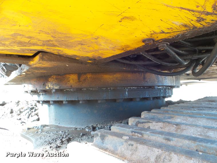 image for item DA7613 1991 John Deere 892D LC excavator