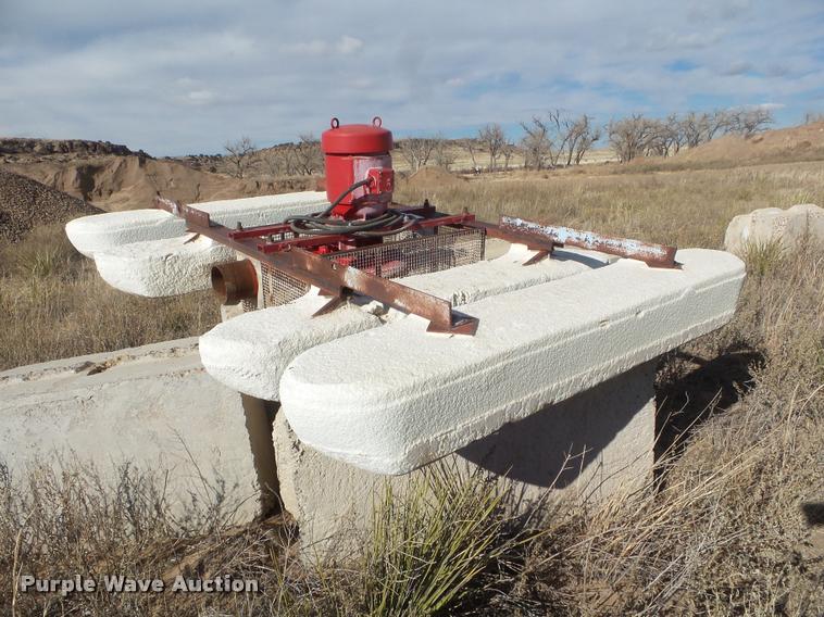 image for item DA7614 Dobbs floating water pump