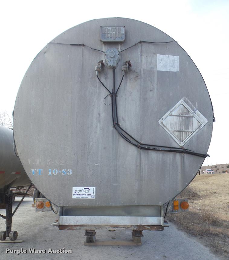 image for item DA7668 1973 Mccoy Taylor asphalt trailer