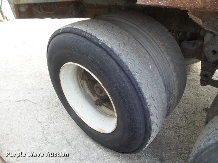 image for item DA7669 1971 Gorbett Bros. asphalt trailer