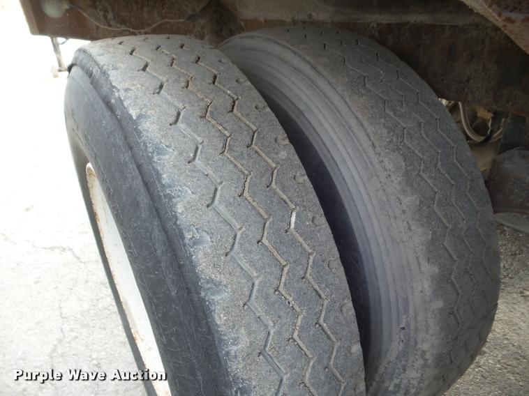 image for item DA7669 1971 Gorbett Bros. asphalt trailer