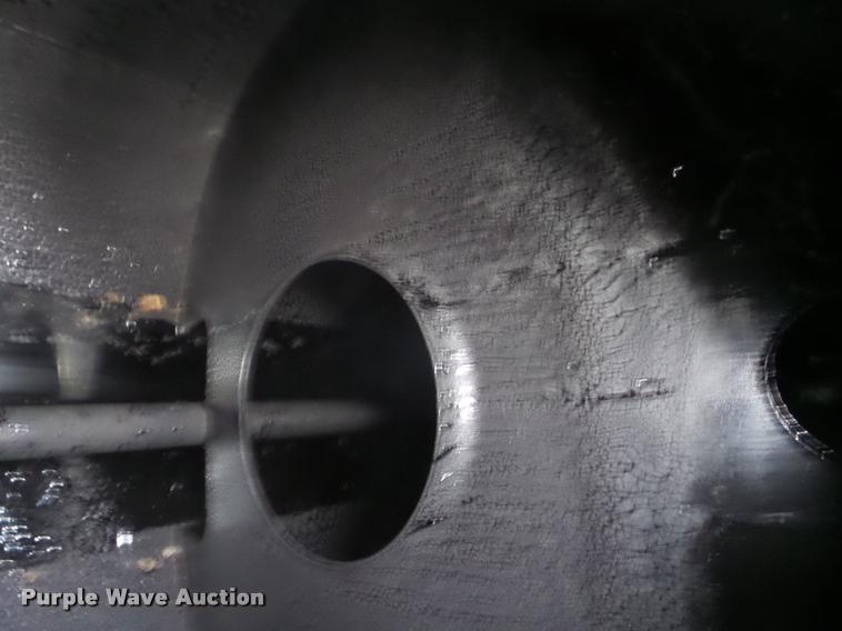 image for item DA7669 1971 Gorbett Bros. asphalt trailer