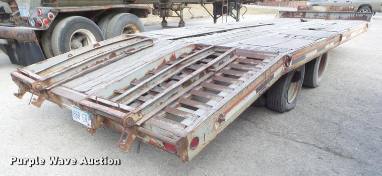 image for item DA7670 1996 Interstate 20DT equipment trailer