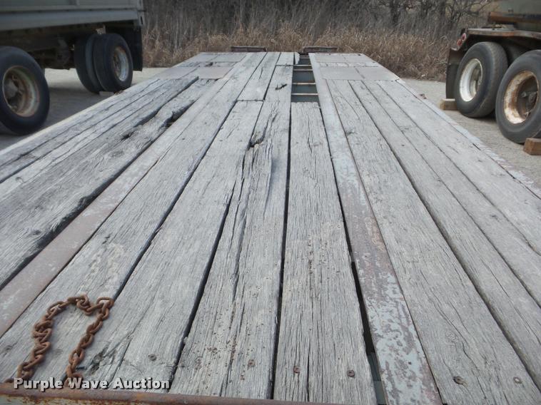 image for item DA7670 1996 Interstate 20DT equipment trailer