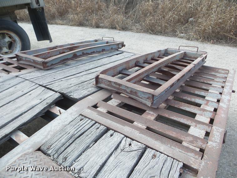 image for item DA7670 1996 Interstate 20DT equipment trailer