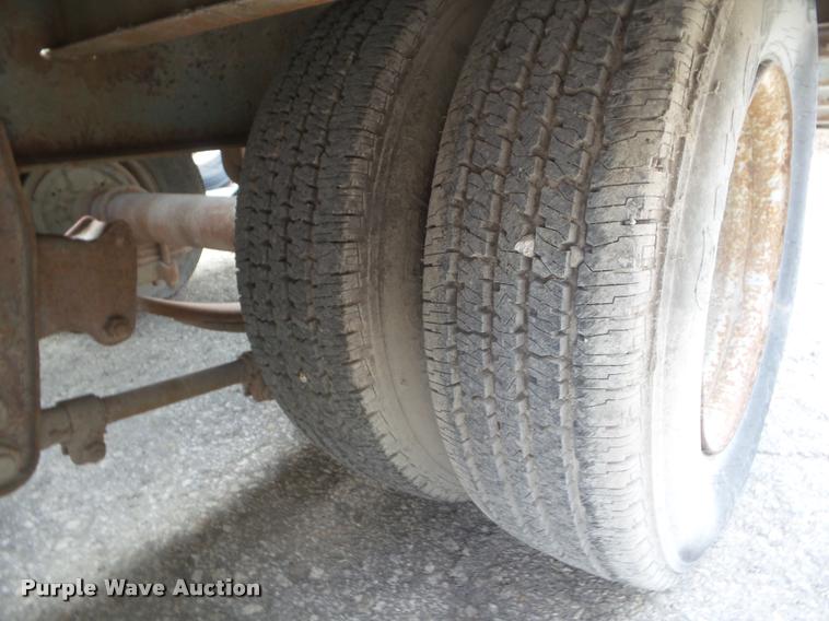 image for item DA7670 1996 Interstate 20DT equipment trailer