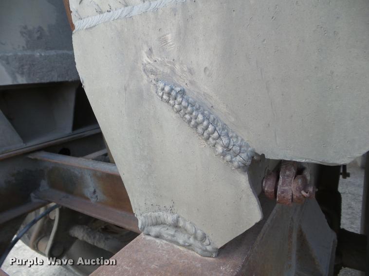 image for item DA7671 1989 C&P end dump trailer