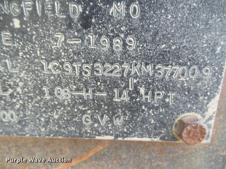 image for item DA7671 1989 C&P end dump trailer