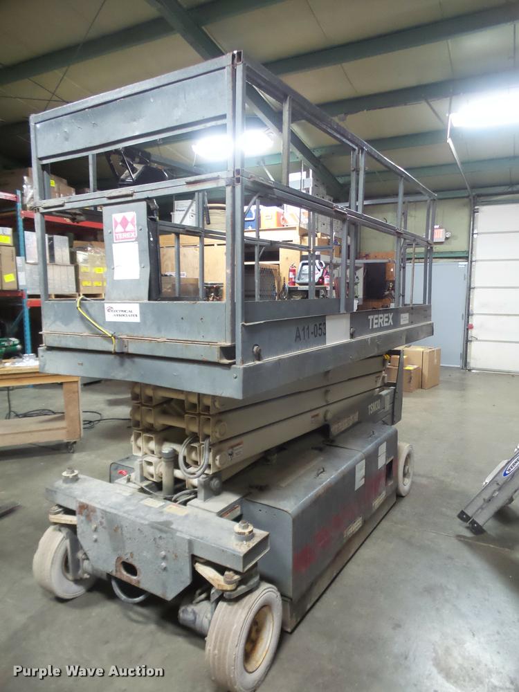 image for item DB0747 Terex TSM30 scissor lift