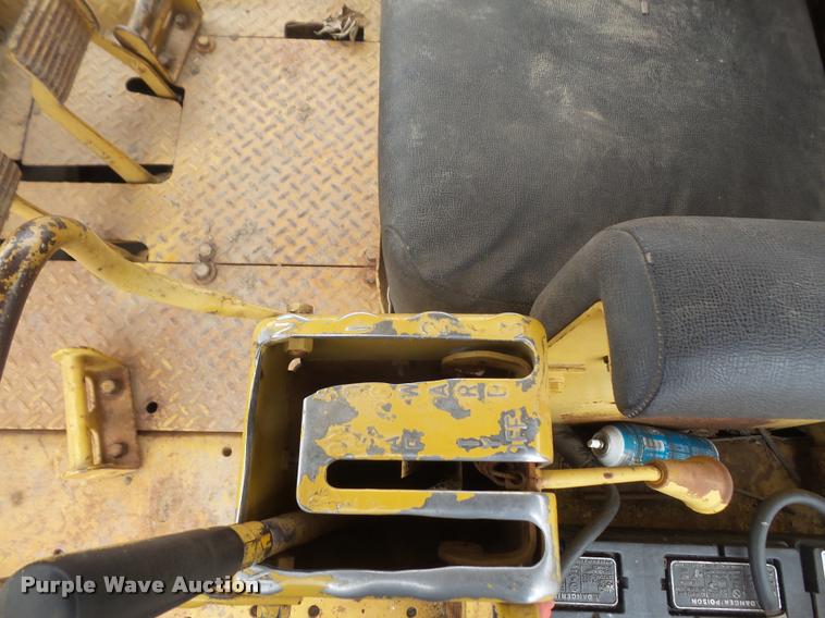 image for item DB0748 1965 Caterpillar D7E dozer