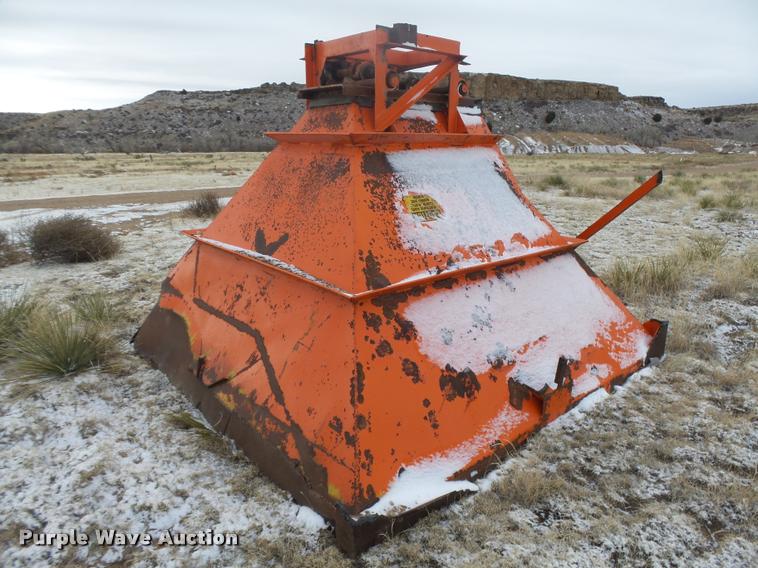 image for item DB1857 10' x 10' steel hopper