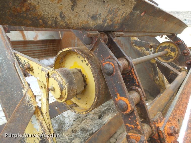 image for item DB1858 Johnson elevating scraper