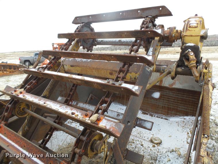 image for item DB1858 Johnson elevating scraper