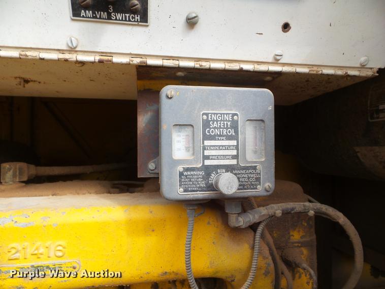 image for item DB1860 Drop deck generator trailer