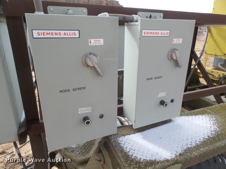 image for item DB1860 Drop deck generator trailer