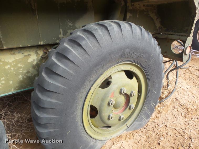 image for item DB1860 Drop deck generator trailer