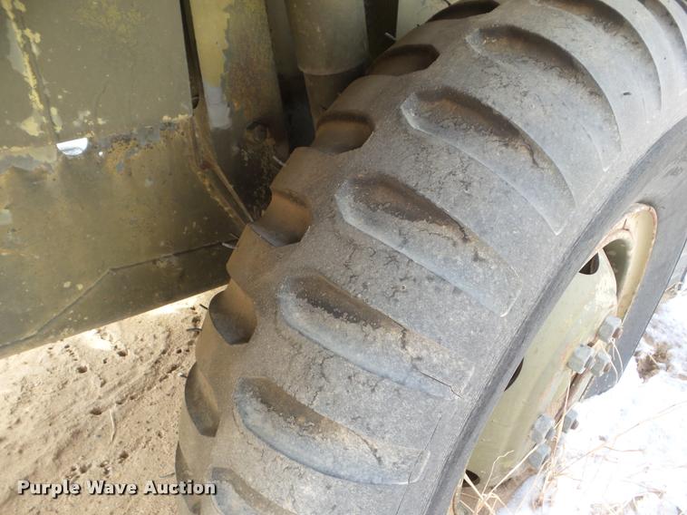 image for item DB1860 Drop deck generator trailer