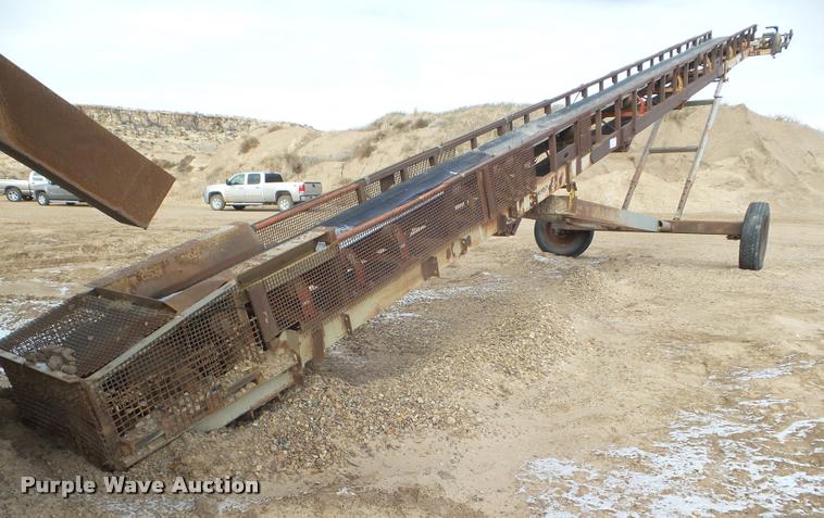 image for item DB1866 Radial arm conveyor