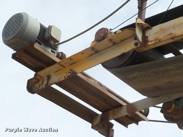 image for item DB1866 Radial arm conveyor