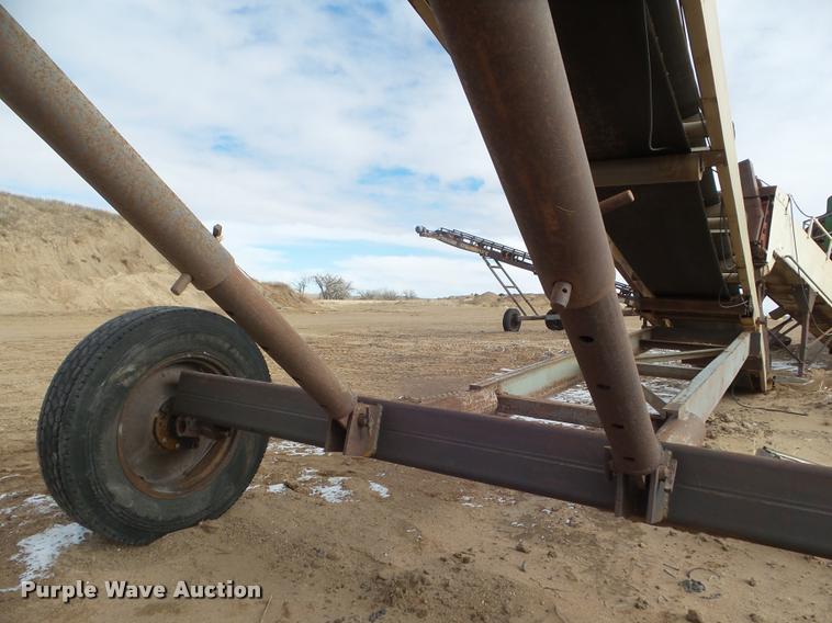 image for item DB1868 Radial arm conveyor