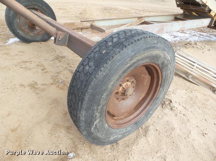 image for item DB1868 Radial arm conveyor