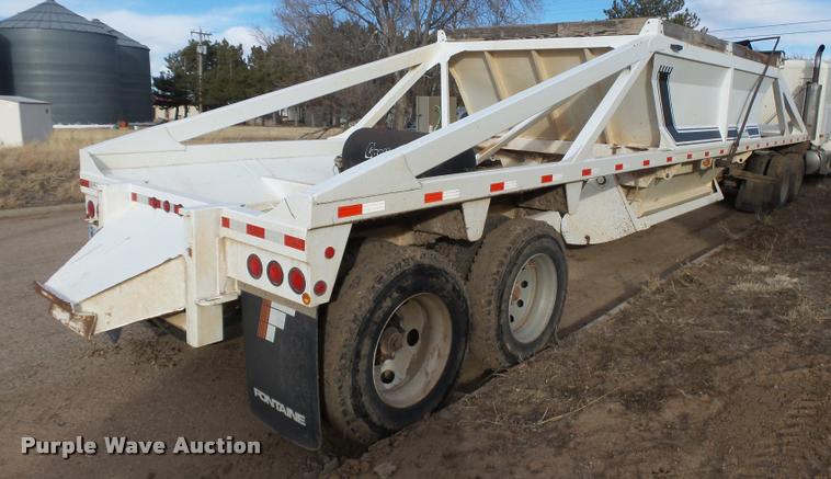 image for item DB1874 2007 Castleton bottom dump trailer