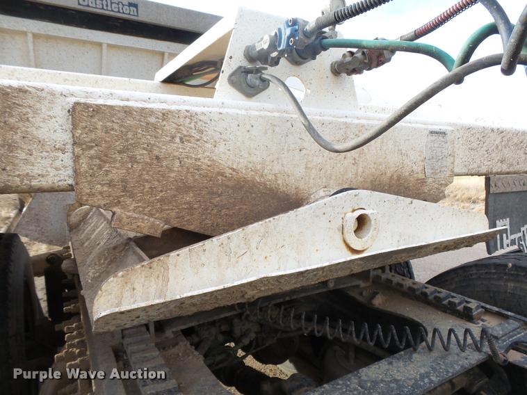 image for item DB1874 2007 Castleton bottom dump trailer