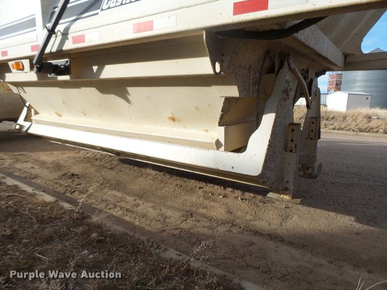 image for item DB1874 2007 Castleton bottom dump trailer