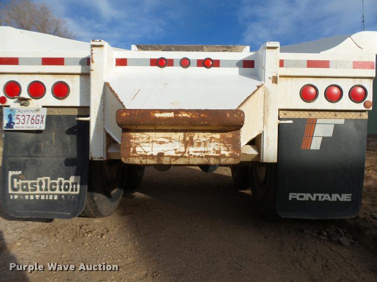 image for item DB1874 2007 Castleton bottom dump trailer