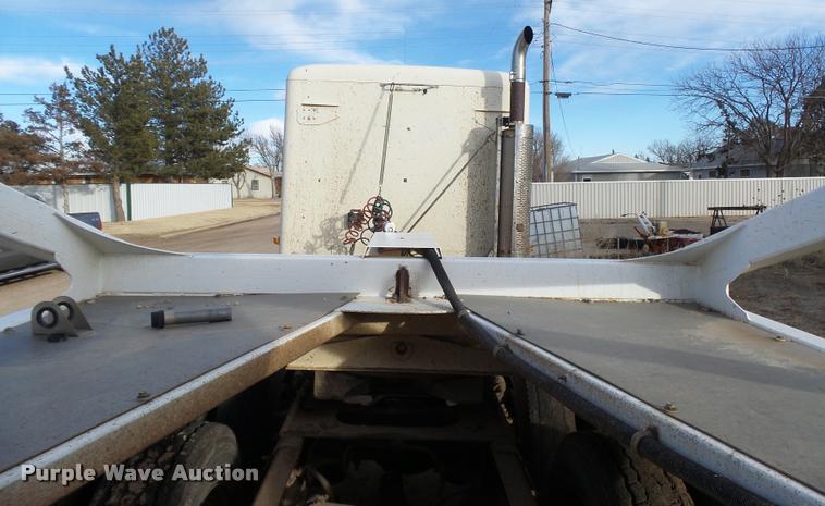 image for item DB1875 1997 Freightliner Century Class semi truck