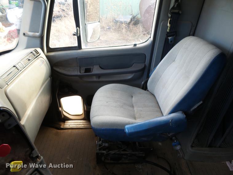 image for item DB1875 1997 Freightliner Century Class semi truck