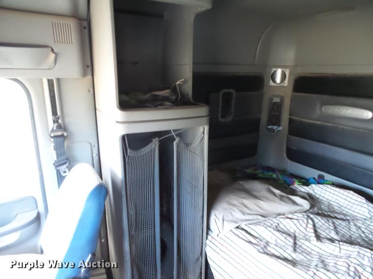 image for item DB1875 1997 Freightliner Century Class semi truck