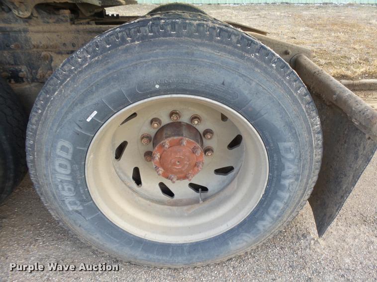 image for item DB1875 1997 Freightliner Century Class semi truck