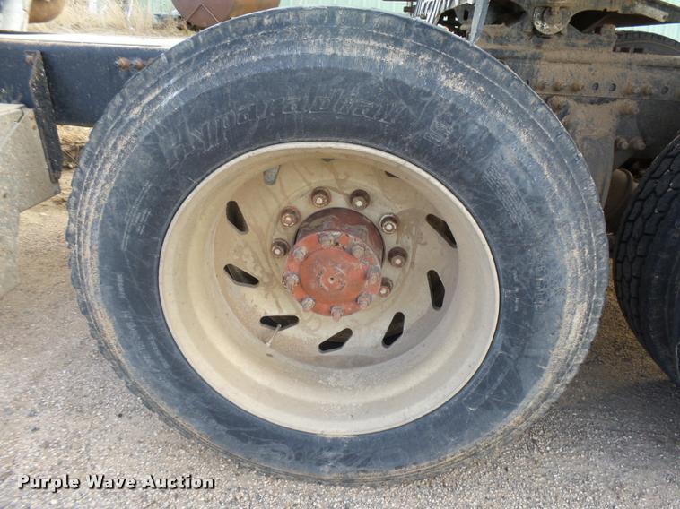 image for item DB1875 1997 Freightliner Century Class semi truck