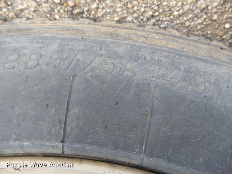 image for item DB1875 1997 Freightliner Century Class semi truck