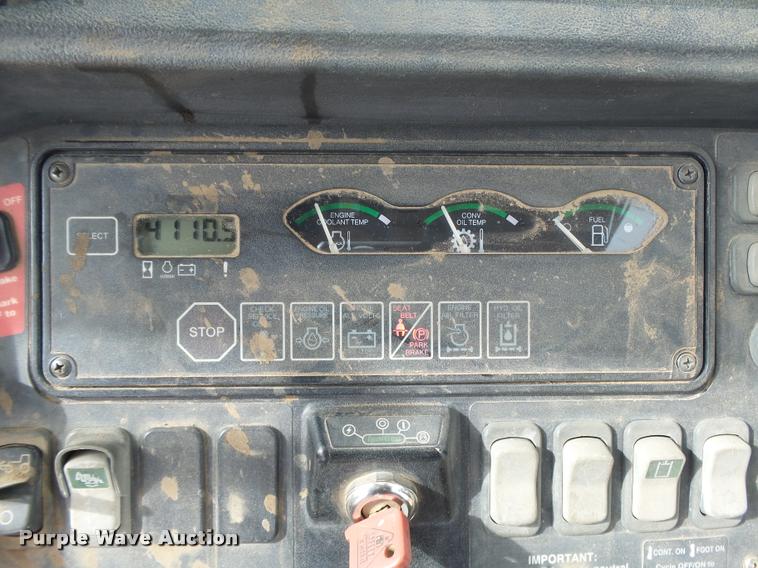 image for item DB1907 2005 John Deere 310SG backhoe