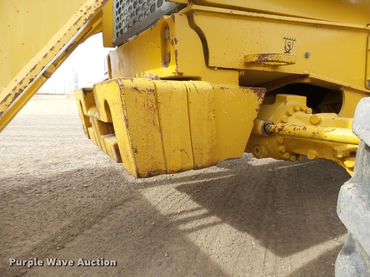 image for item DB1907 2005 John Deere 310SG backhoe