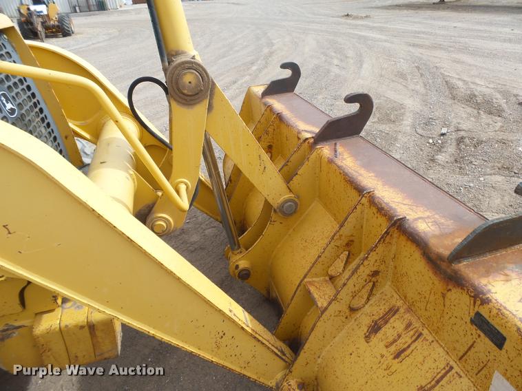 image for item DB1907 2005 John Deere 310SG backhoe