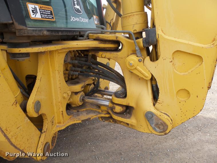 image for item DB1907 2005 John Deere 310SG backhoe