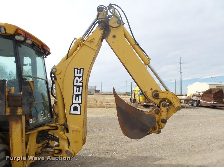image for item DB1907 2005 John Deere 310SG backhoe