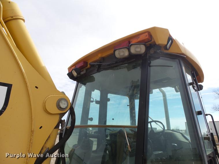 image for item DB1907 2005 John Deere 310SG backhoe