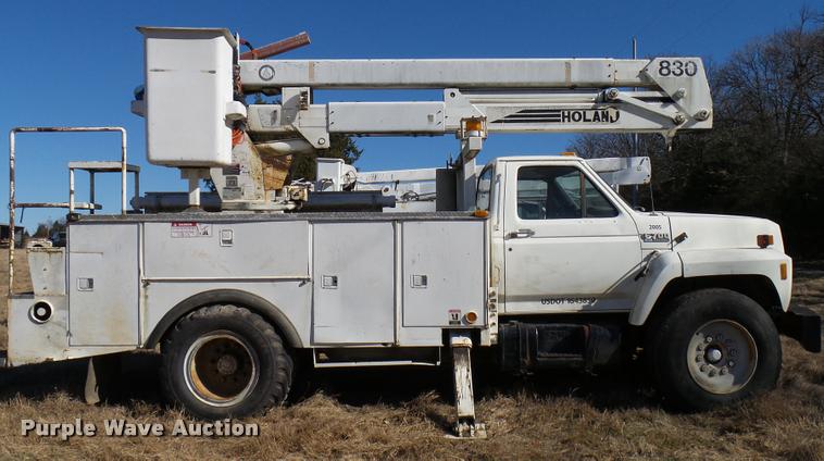 image for item DB2318 1994 Ford F700 bucket truck