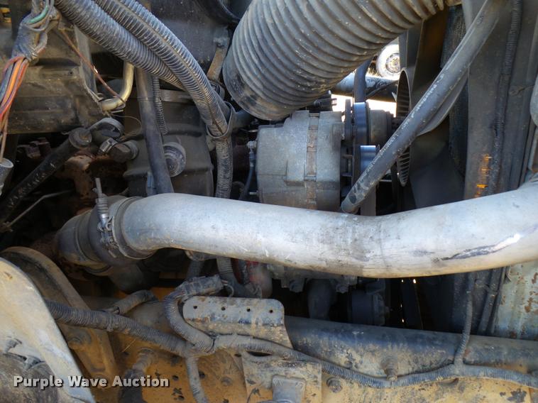 image for item DB2318 1994 Ford F700 bucket truck